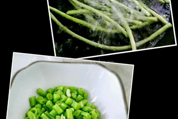 鸡 蛋 米 饭 饼的做法图解2