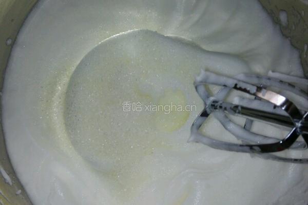 戚风蛋糕的做法图解10