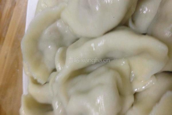 芹菜肉馅饺子。的做法图解28
