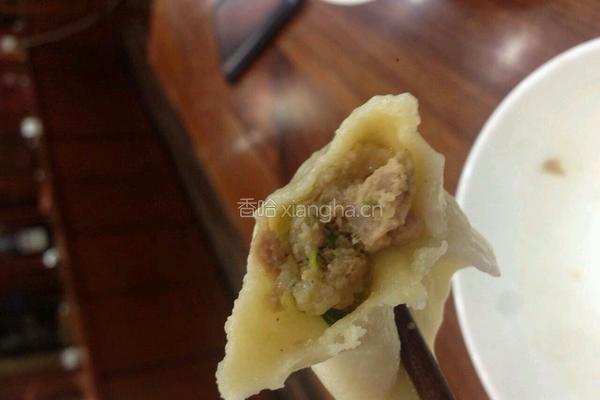 芹菜肉馅饺子。的做法图解29