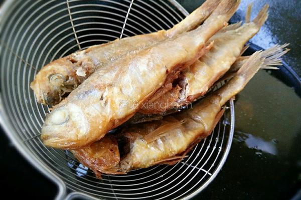 糖醋小黄鱼的做法图解5