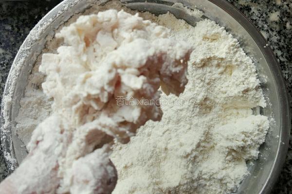 炸鸡翅根的做法图解9