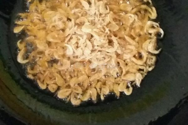 虾米炒绞瓜的做法图解3