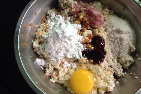 铁板豆腐丸子的做法图解2