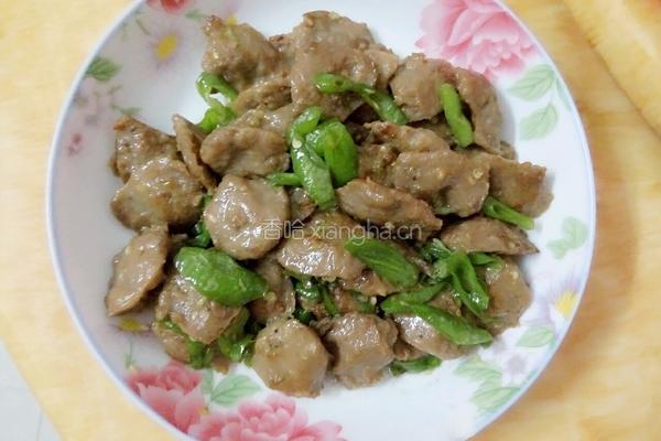 青椒炒牛肉饼的做法图解5