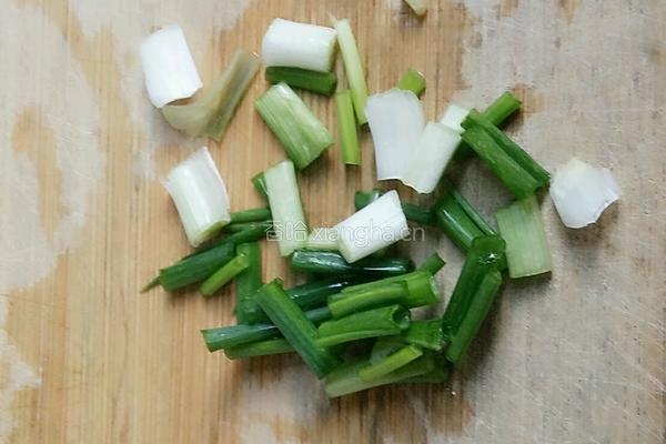 茶树菇炒肉的做法图解2