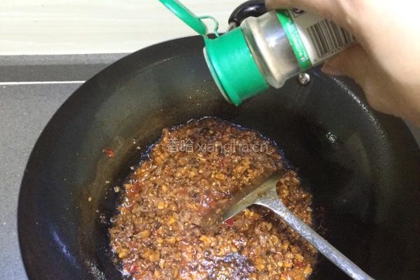 牛肉香菇酱的做法图解7