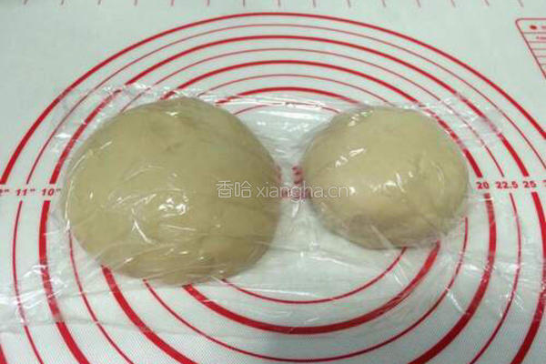 四色蛋黄酥的做法图解2