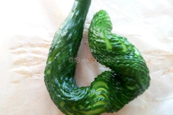 酸黄瓜的做法图解4