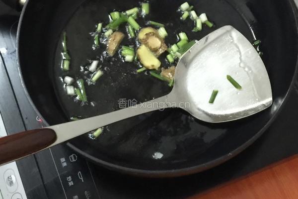 番茄炖瘦肉的做法图解2