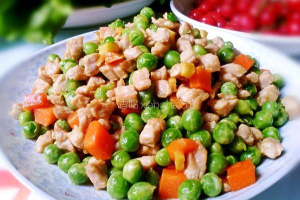 豌豆炒肉丁的做法图解8