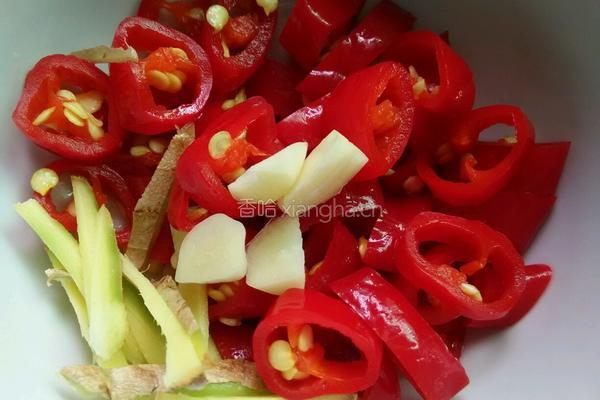 蚝油香菇炒肉的做法图解3