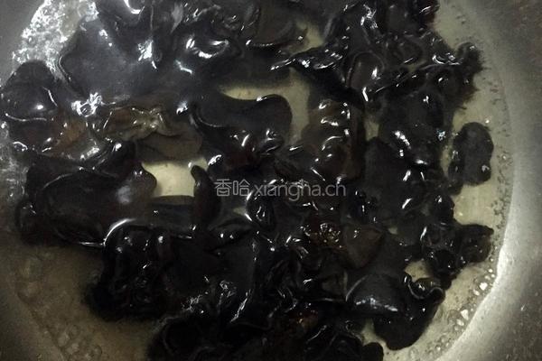 剁椒豆干黑木耳的做法图解6