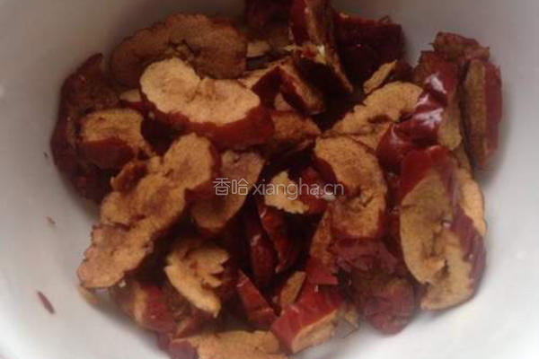 红枣栗子羹的做法图解3