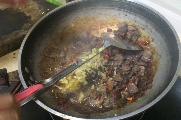 酸辣牛肉的做法图解4