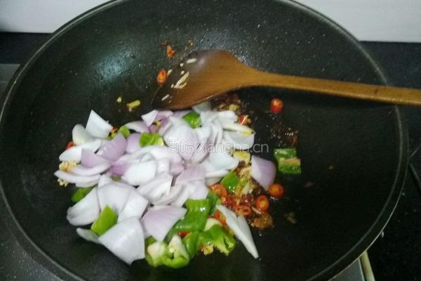 干锅香辣土豆片的做法图解7