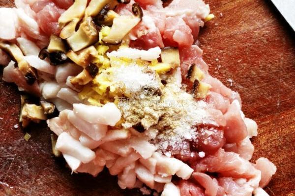 梅干菜肉饼的做法图解4