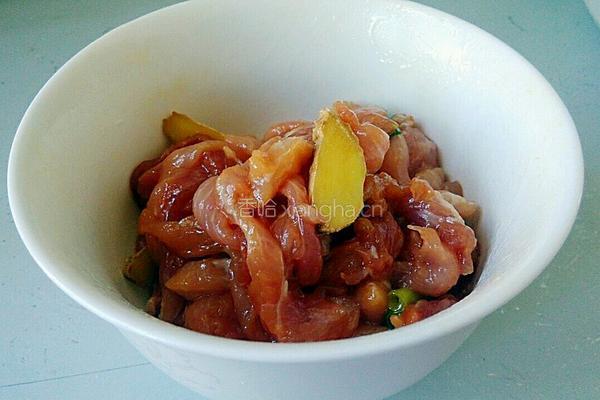 胡萝卜炒肉丝的做法图解4