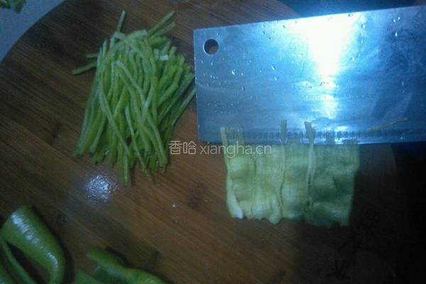 青椒肉丝的做法图解3