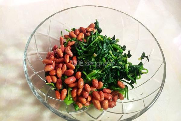 花生米拌菠菜的做法图解7
