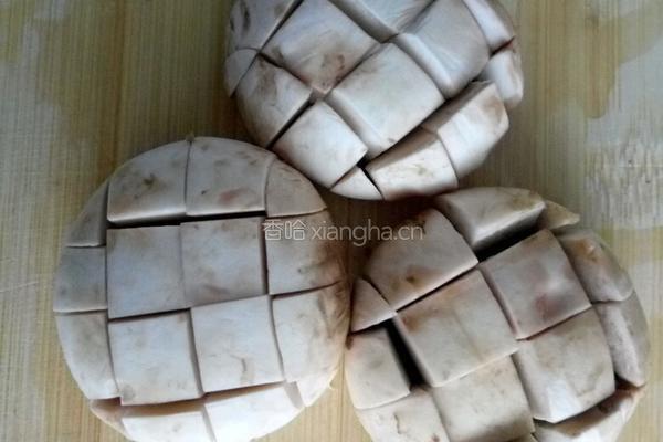 蒜蓉粉丝蒸虾的做法图解2
