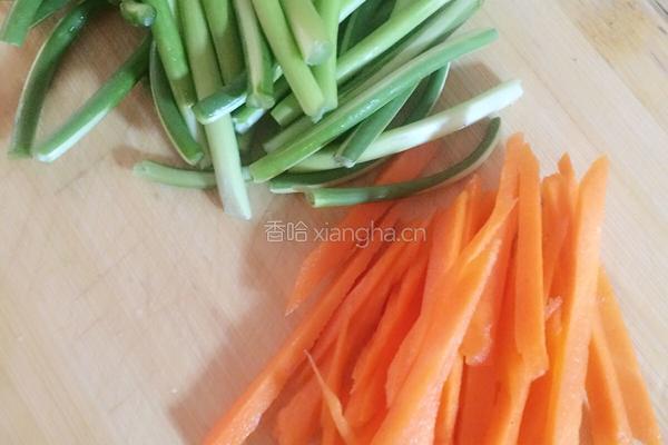 蒜苔回锅肉的做法图解5