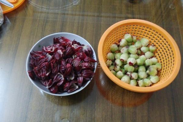 洛神花果酱的做法图解1