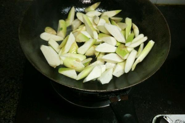 茭白炒肉丝的做法图解3