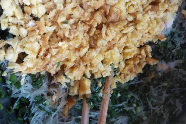 韭菜鸡蛋馅饺子的做法图解7