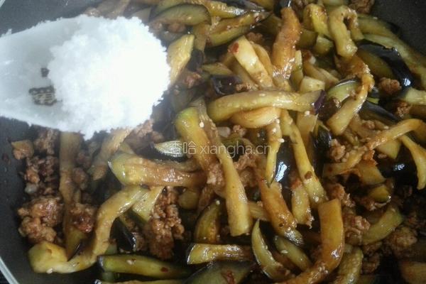 肉沫茄子煲的做法图解8