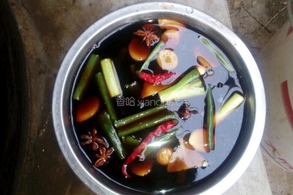 大铁锅贴饽饽熬鱼?的做法图解3