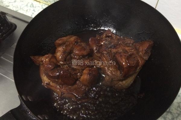 卤肘子的做法图解4