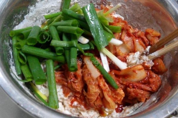 韩式辣白菜饼的做法图解5