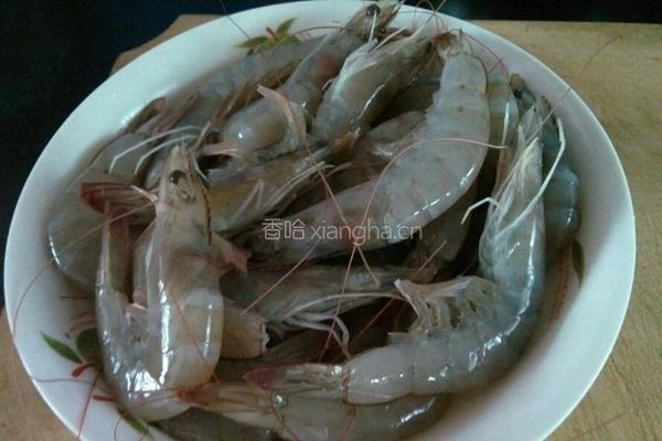 爆炒大虾的做法图解1