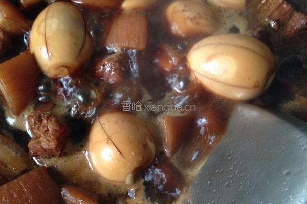 五花肉炖蛋的做法图解5