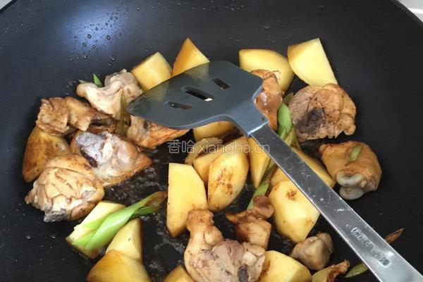 鸡腿炖土豆的做法图解7