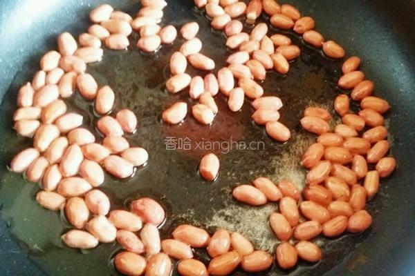 老醋花生的做法图解1