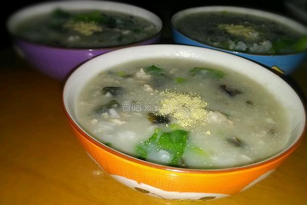 皮蛋瘦肉青菜粥的做法图解6