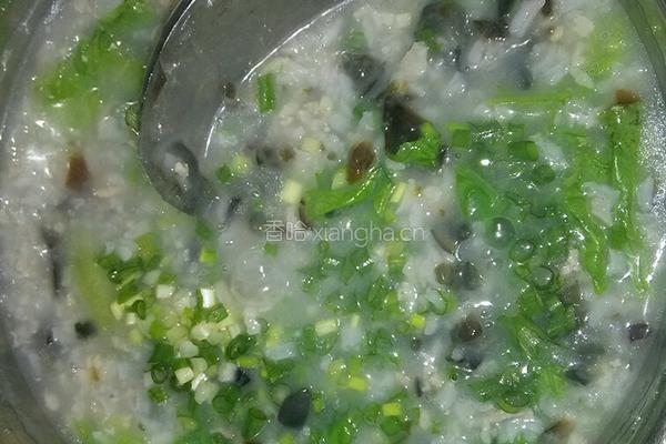 皮蛋瘦肉青菜粥的做法图解5