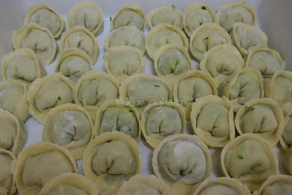 韭菜鸡蛋饺子的做法图解6