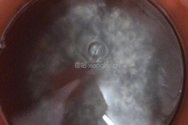 黑米粥的做法图解5