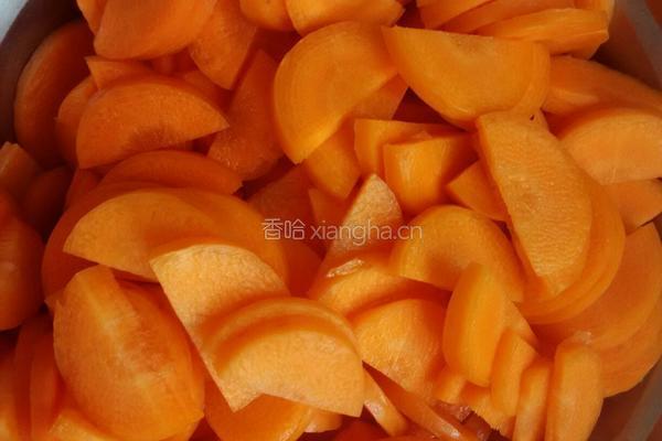 清炒胡萝卜的做法图解2