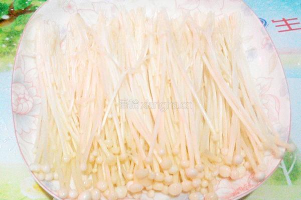 金针菇蒸排骨的做法图解4