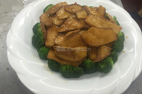 海参扒白灵菇的做法图解8