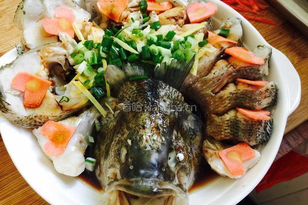 开屏孔雀鲈鱼的做法图解9