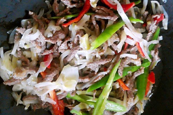 榨菜牛肉丝的做法图解6