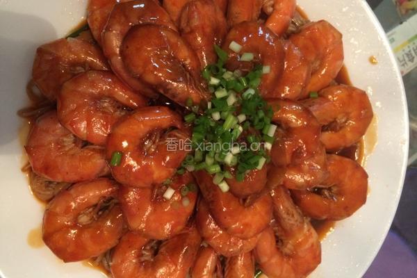 金针铺路油焖虾。