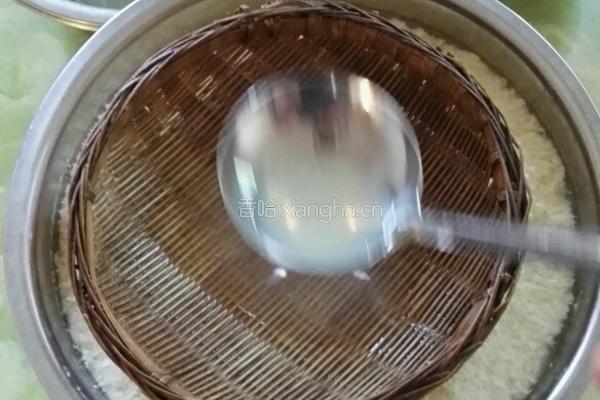酸菜苦竹笋豆花的做法图解2