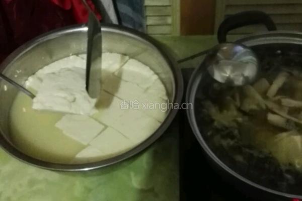 酸菜苦竹笋豆花的做法图解4