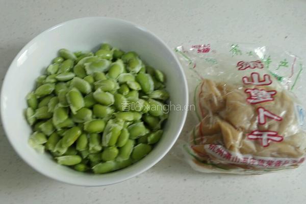 萝卜干炒毛豆的做法图解1